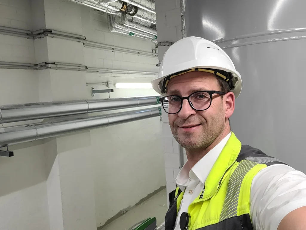 Detailaufnahme einer technischen Anlage